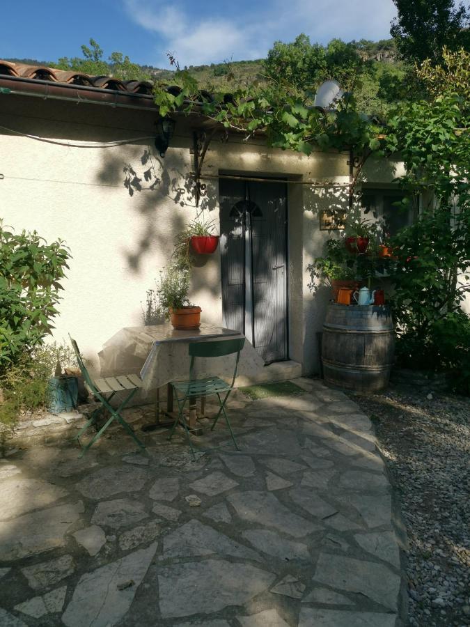 Gite Effet D'Art Saint-Privat  Екстер'єр фото